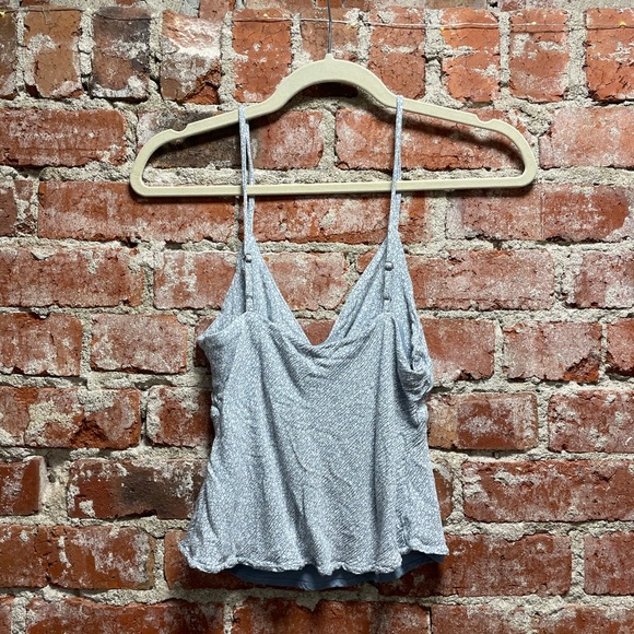 Abercrombie Front Knot Cropped Tank - Picture 7 of 7